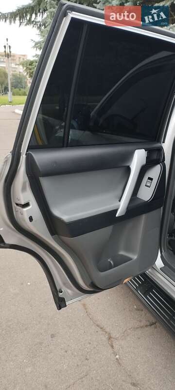 Toyota Land Cruiser Prado 2012