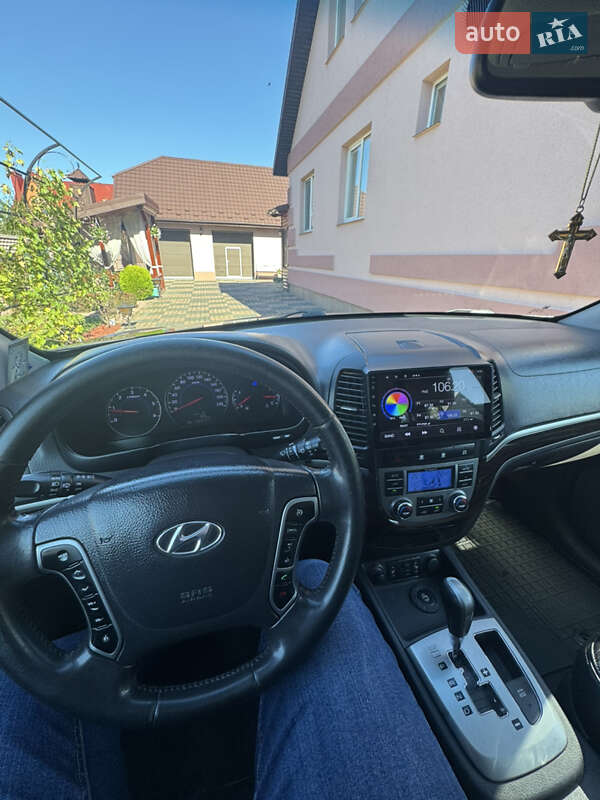 Hyundai Santa FE 2011