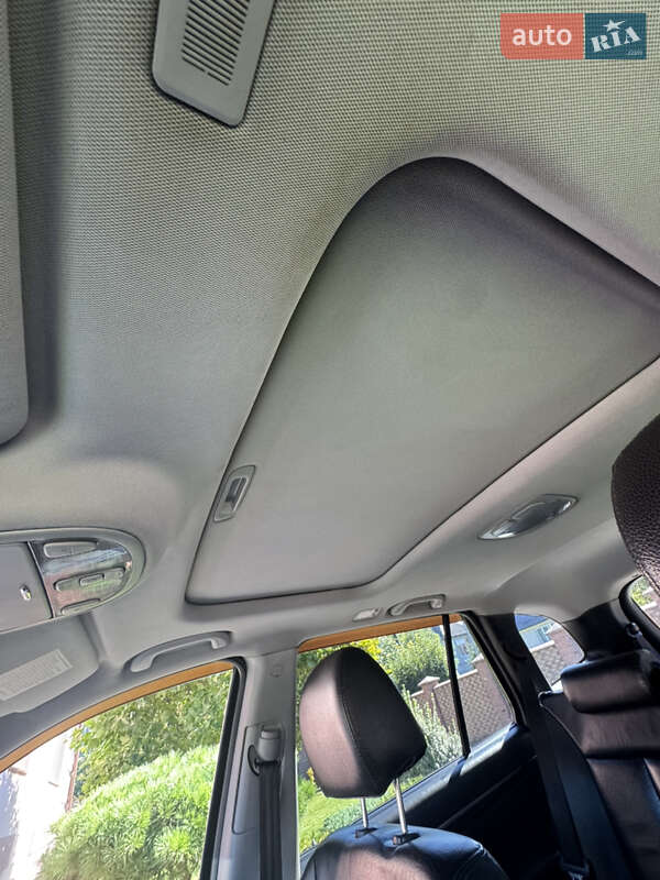 Hyundai Santa FE 2011