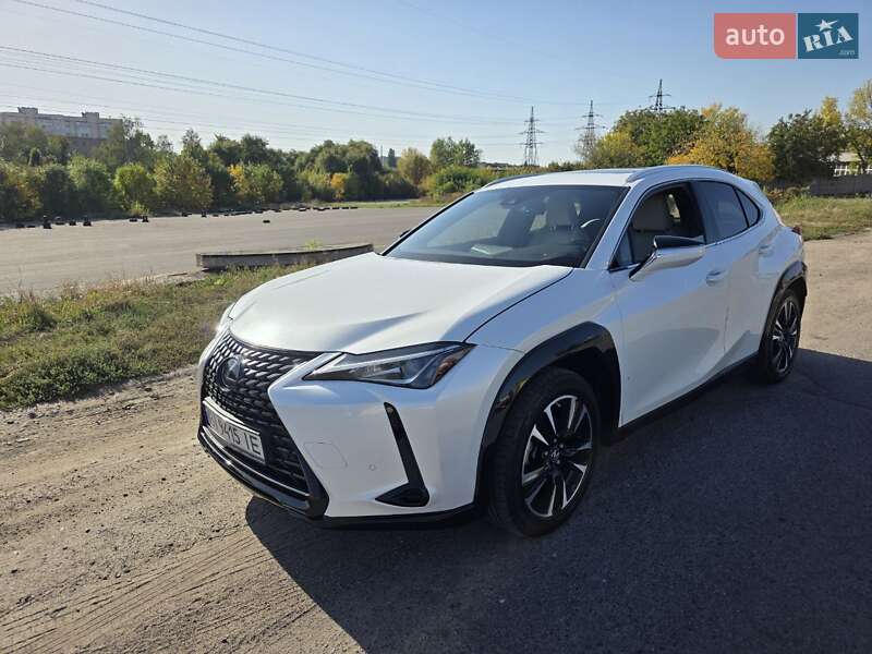 Lexus-4