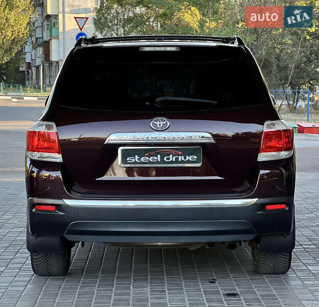 Toyota Highlander 2013