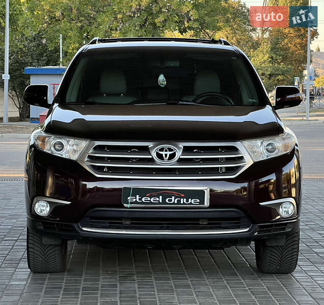 Toyota Highlander 2013