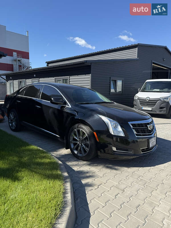 Cadillac XTS 2016