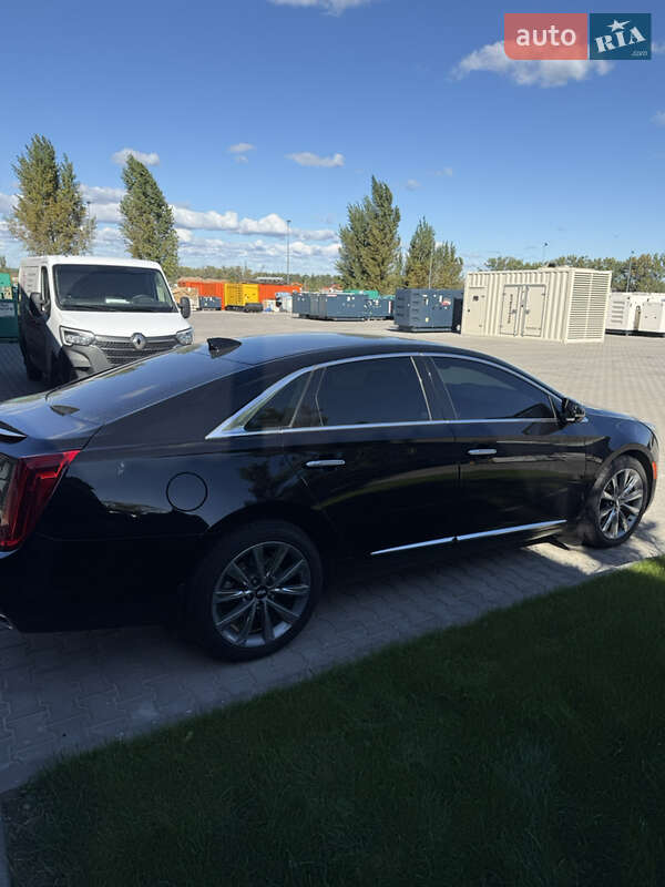 Cadillac XTS 2016