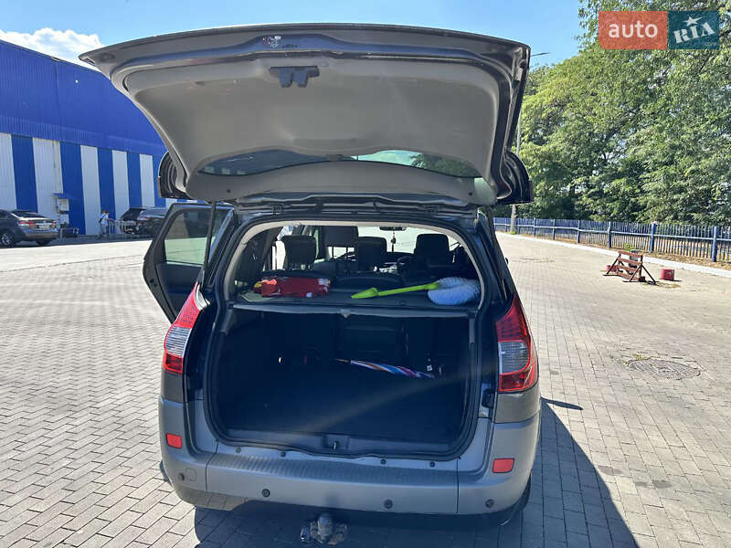 Renault Grand Scenic 2008