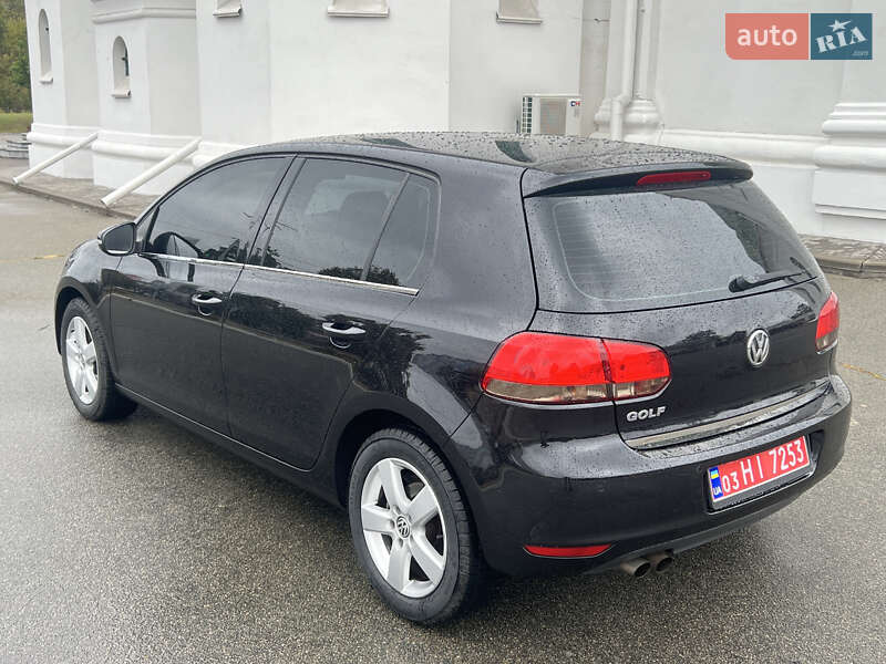 Volkswagen Golf 2011