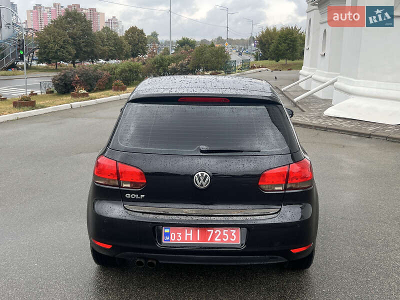 Volkswagen Golf 2011