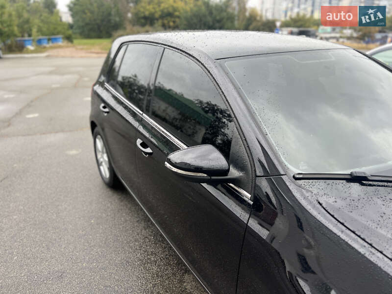 Volkswagen Golf 2011