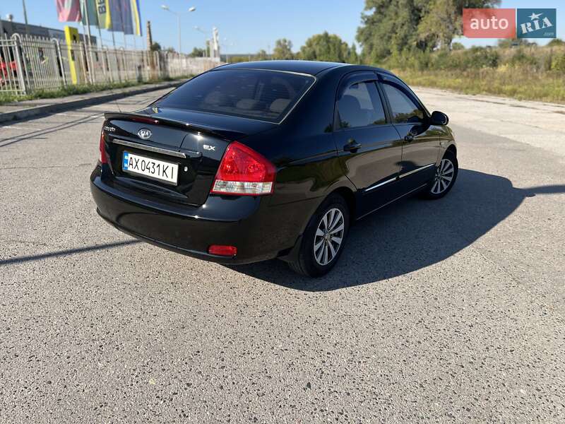 Kia Cerato 2007