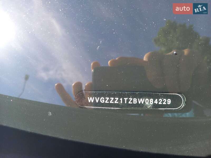 Volkswagen Touran 2011