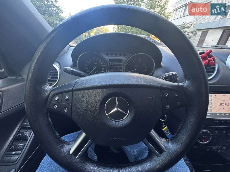 Mercedes-Benz M-Class 2007