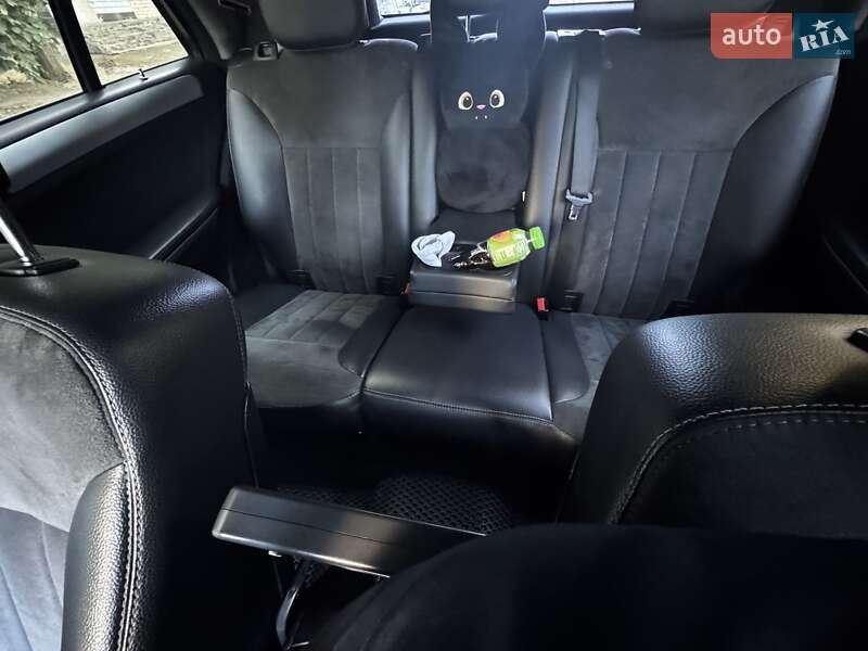 Mercedes-Benz M-Class 2007