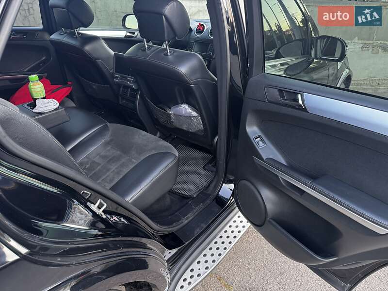 Mercedes-Benz M-Class 2007