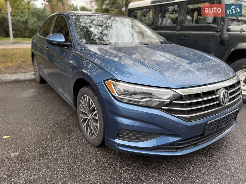 Volkswagen Jetta 2019