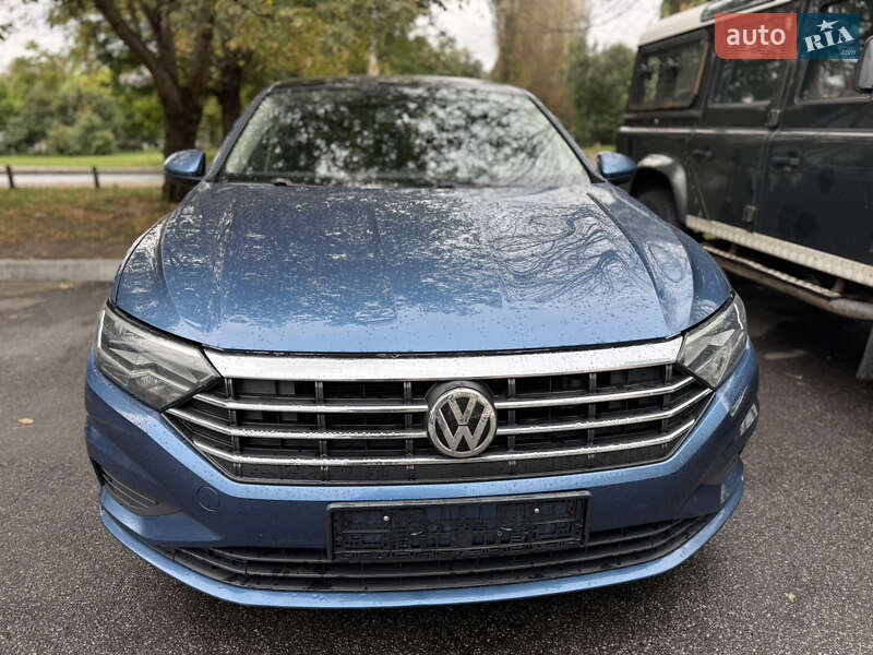 Volkswagen Jetta 2019