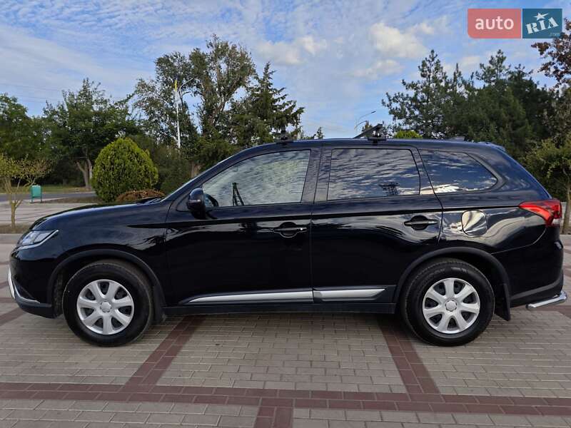 Mitsubishi Outlander 2019