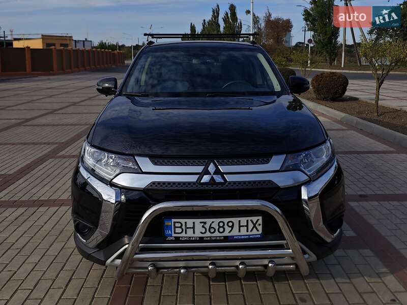 Mitsubishi Outlander 2019