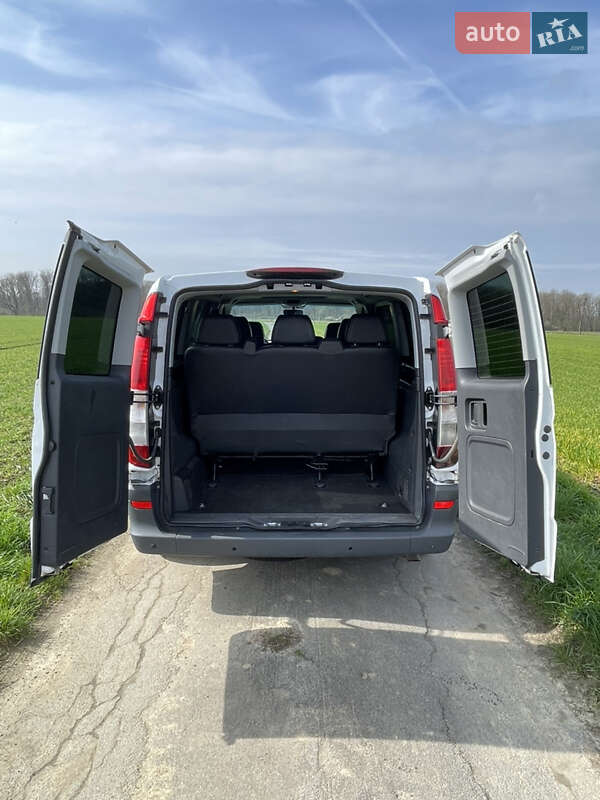 Mercedes-Benz Vito 2011