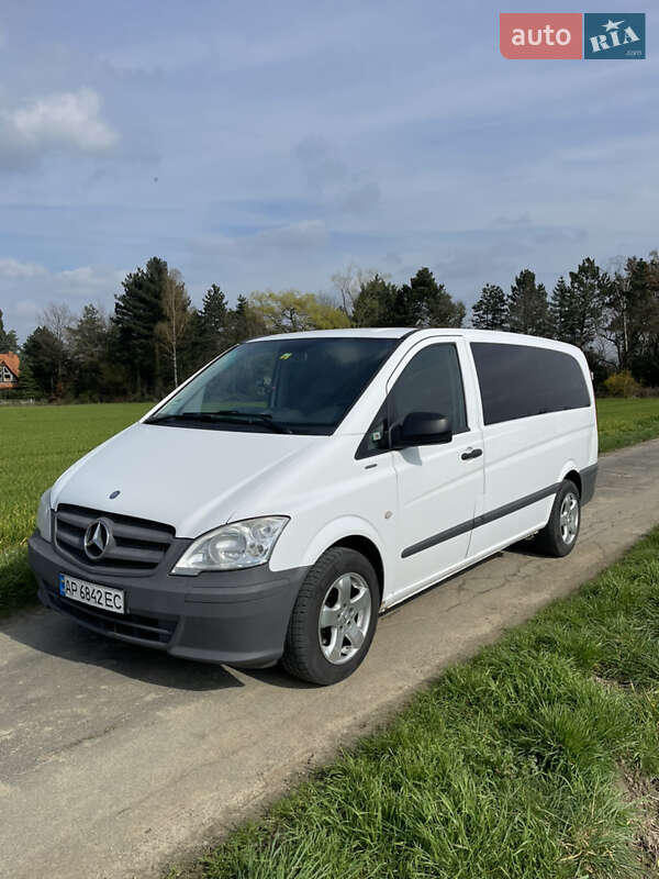 Mercedes-Benz Vito 2011