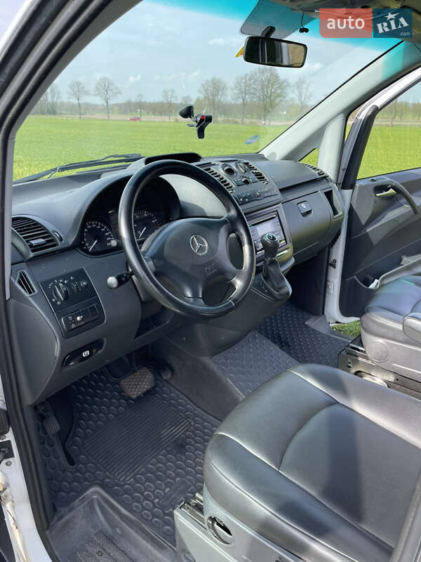 Mercedes-Benz Vito 2011