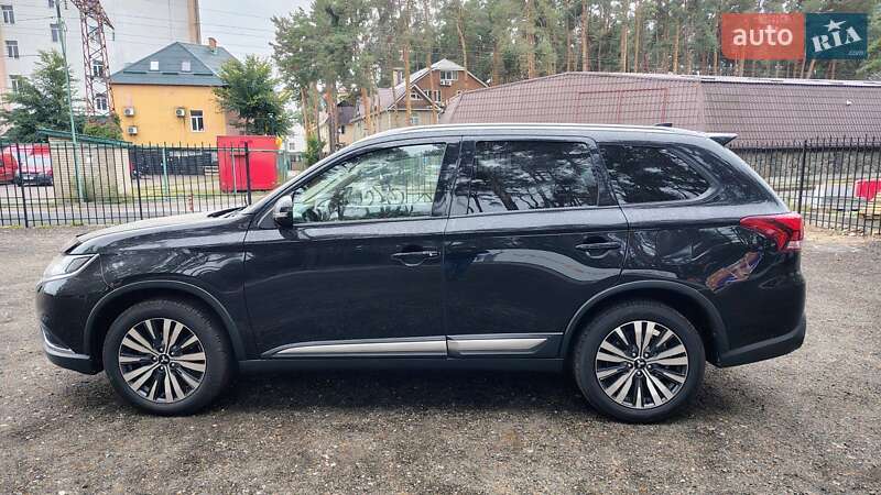 Mitsubishi Outlander 2018
