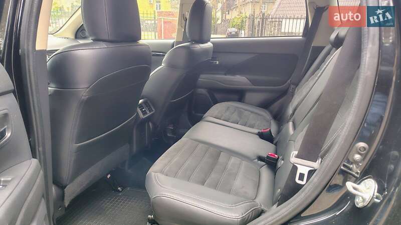 Mitsubishi Outlander 2018