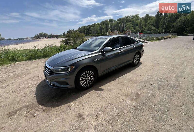 Volkswagen Jetta 2018