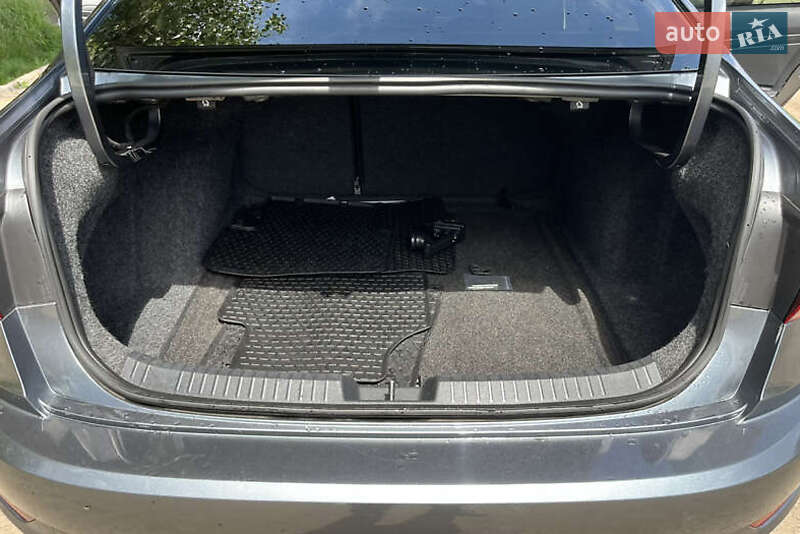 Volkswagen Jetta 2018