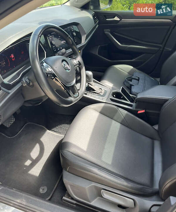 Volkswagen Jetta 2018