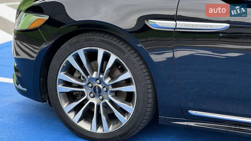 Lincoln Continental 2016