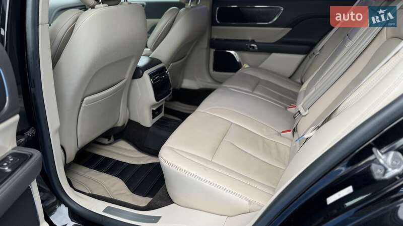 Lincoln Continental 2016