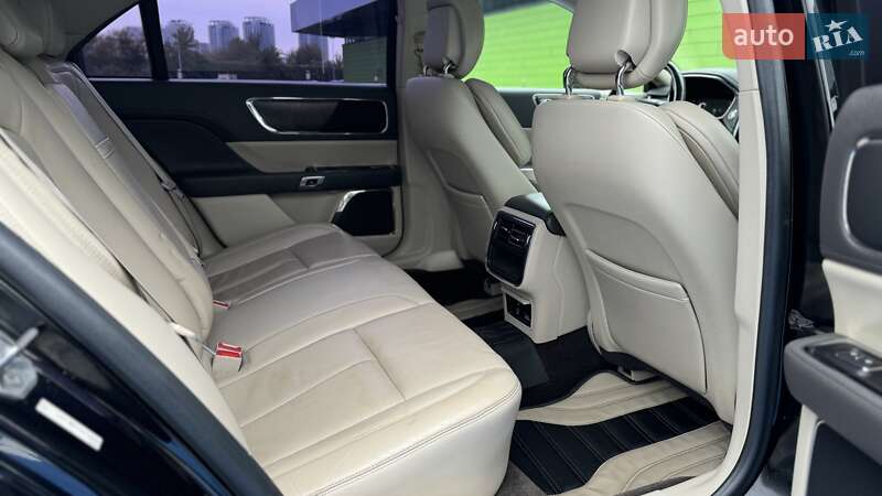 Lincoln Continental 2016