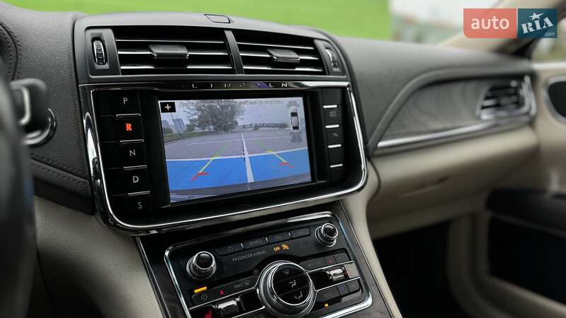 Lincoln Continental 2016