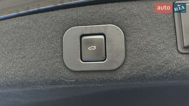 Lincoln Continental 2016