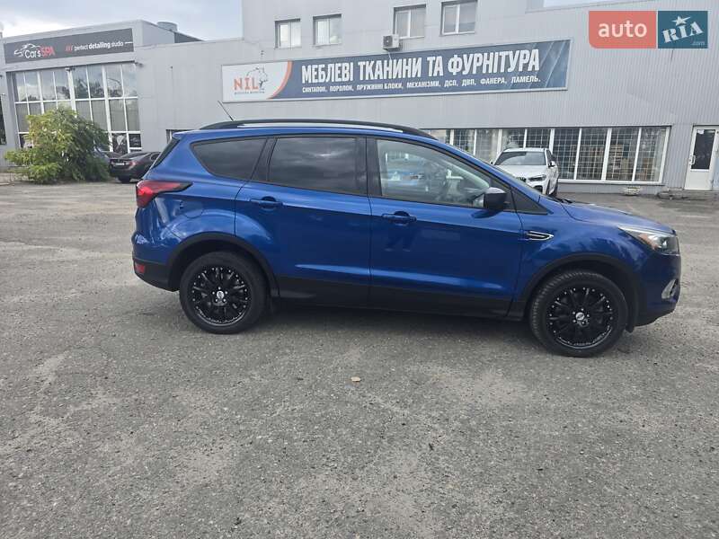 Ford Escape 2019