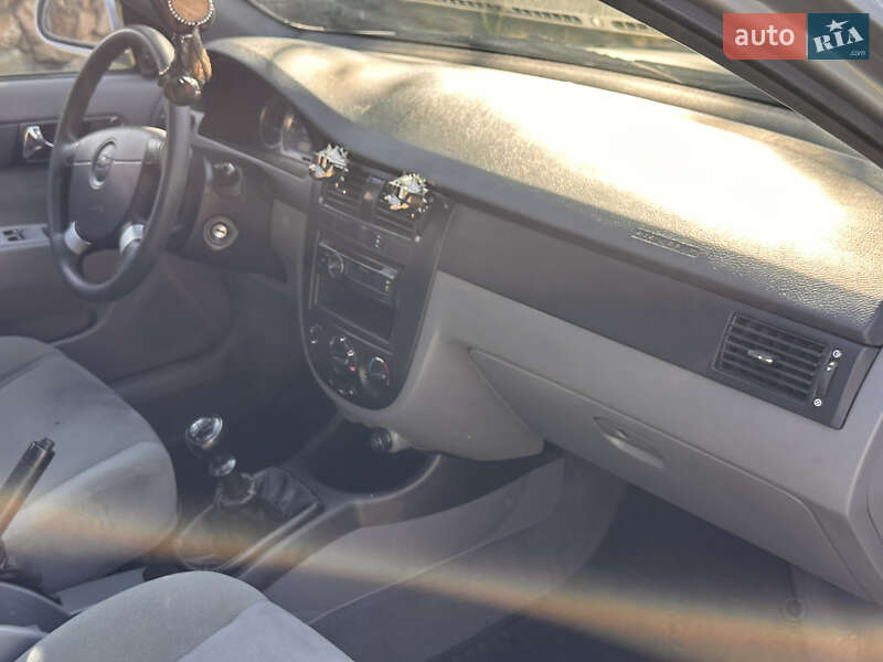 Chevrolet Lacetti 2011