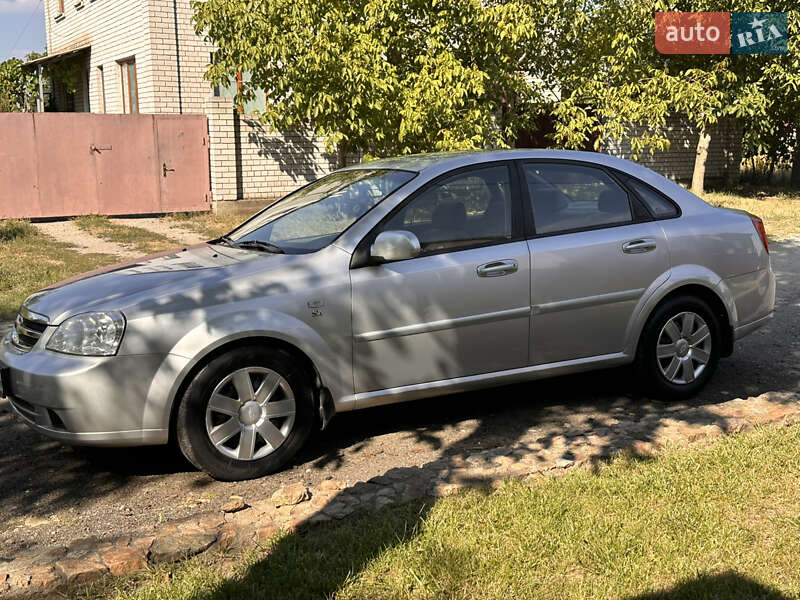 Chevrolet Lacetti 2011