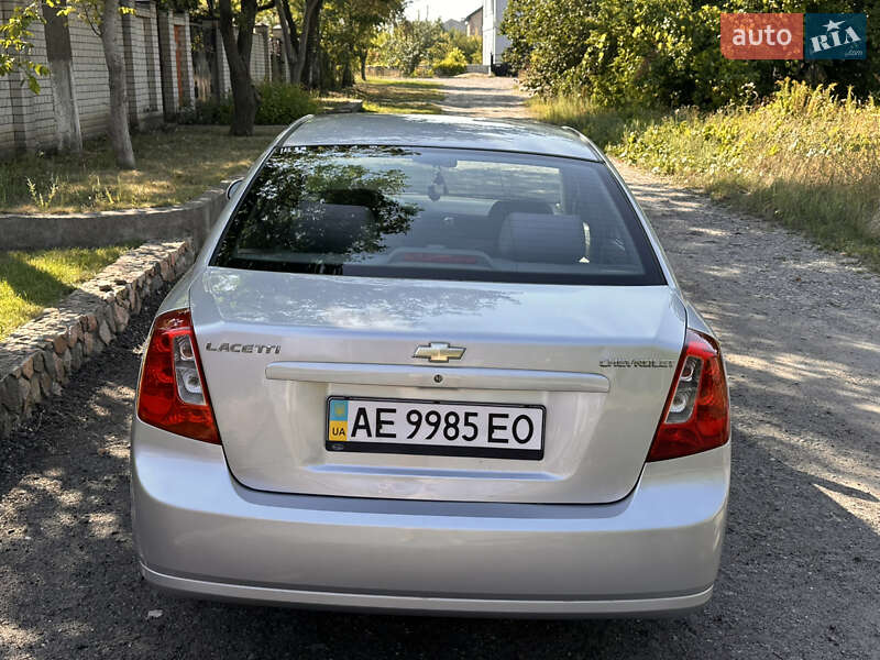 Chevrolet Lacetti 2011