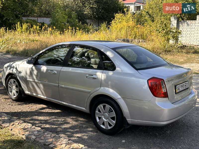 Chevrolet Lacetti 2011