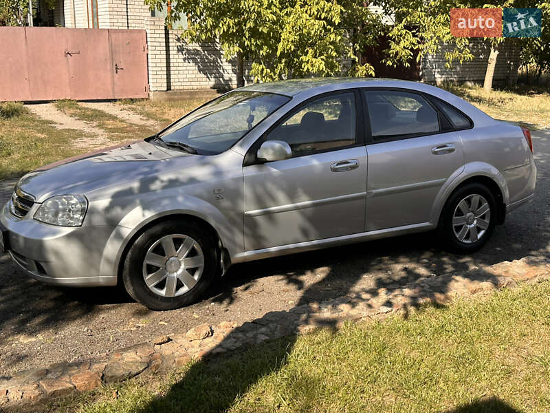Chevrolet Lacetti 2011