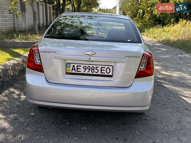 Chevrolet Lacetti 2011