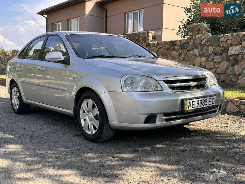 Chevrolet Lacetti 2011