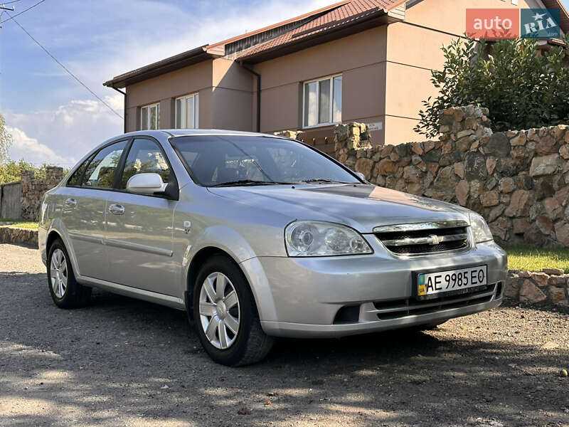 Chevrolet Lacetti 2011