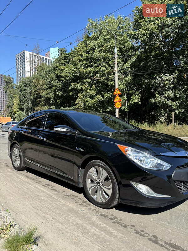Hyundai Sonata 2014
