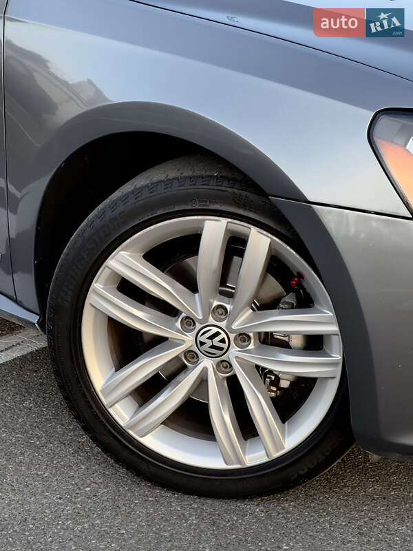 Volkswagen Passat 2013