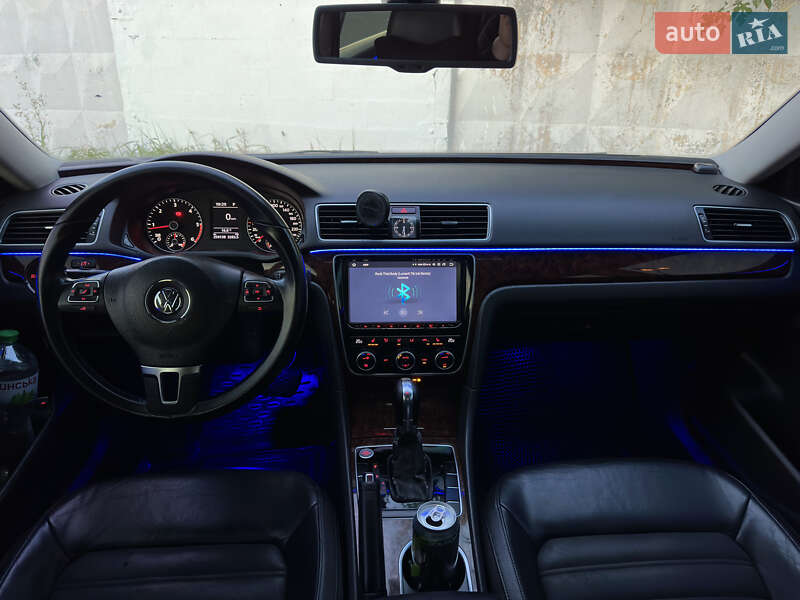 Volkswagen Passat 2013