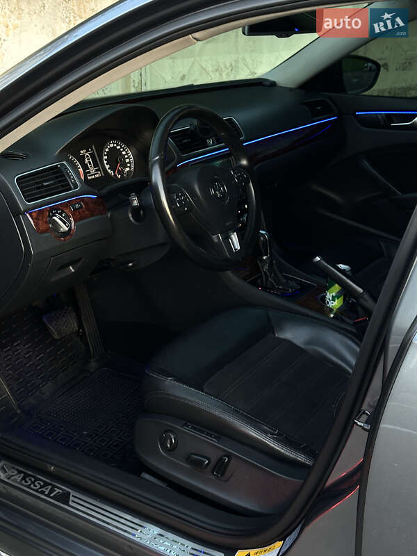 Volkswagen Passat 2013