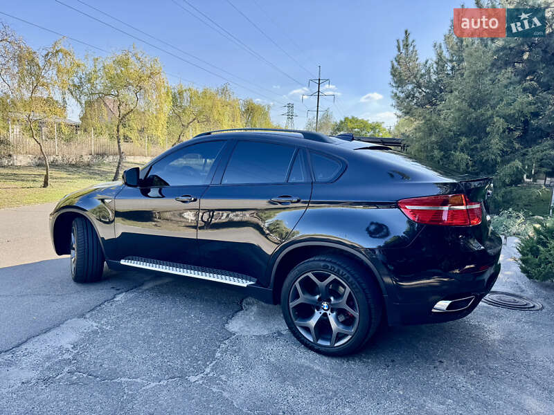 BMW X6 2012