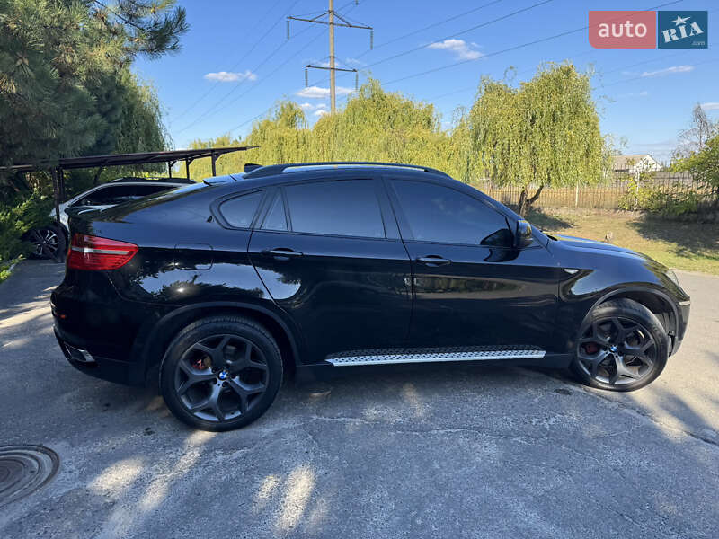 BMW X6 2012