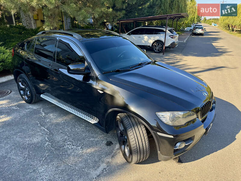 BMW X6 2012